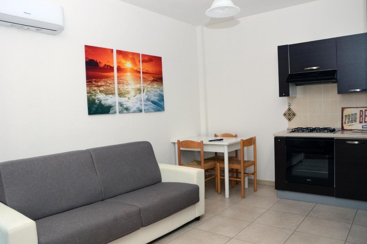 Appartamenti Fronte Mare Siniscola Exterior photo